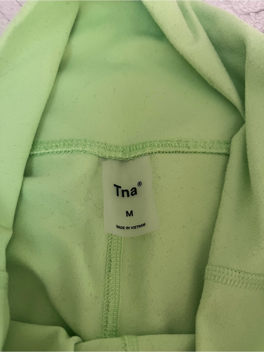 ARITZIA TNA High-Waist Compression Bike Shorts - Lime Green - Picture 3 of 4